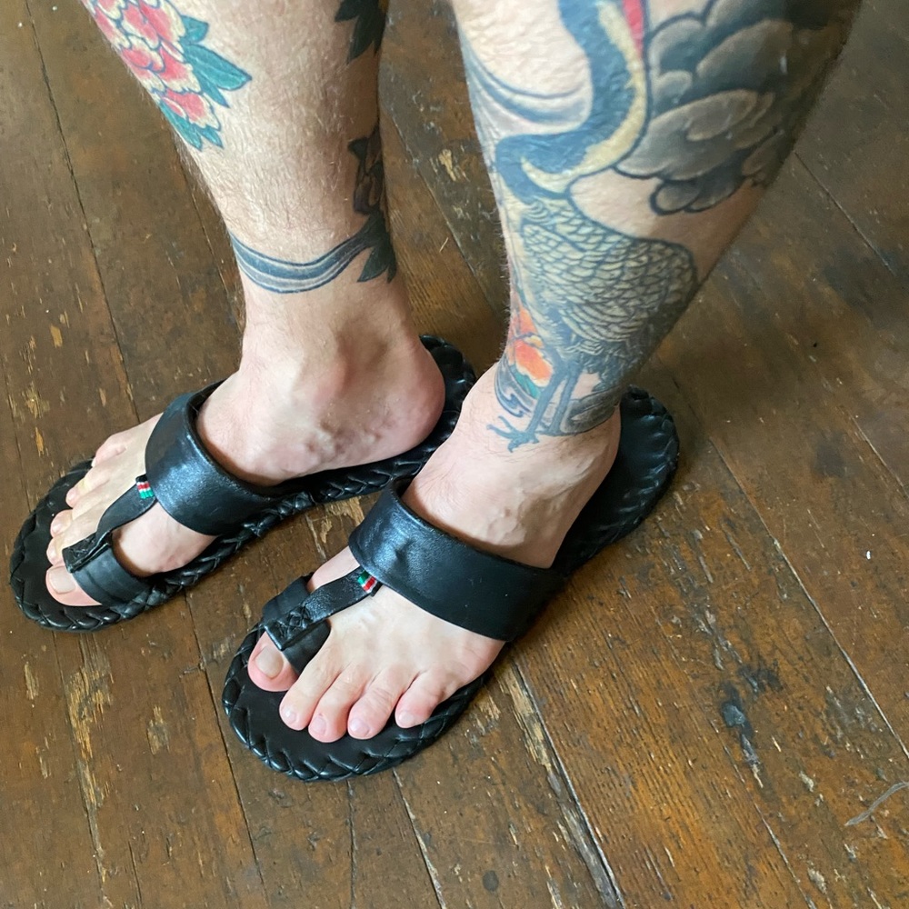 Leather African toe sandals